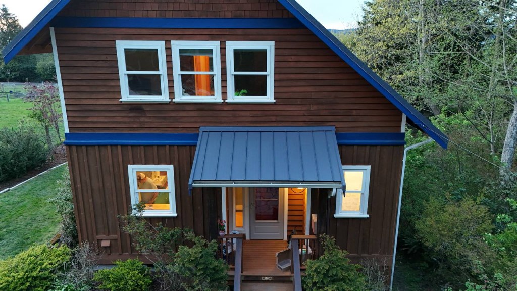 Metal Roof Repair in Greater Seattle