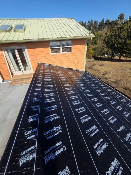 WinterGuard underlayment on a slope before the shingles