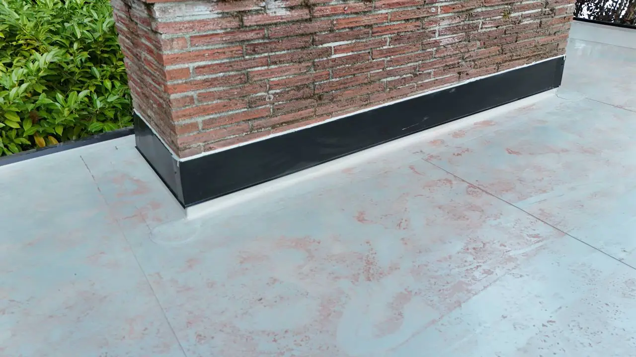 TPO project gallery 4 — membrane work for Everett property owners